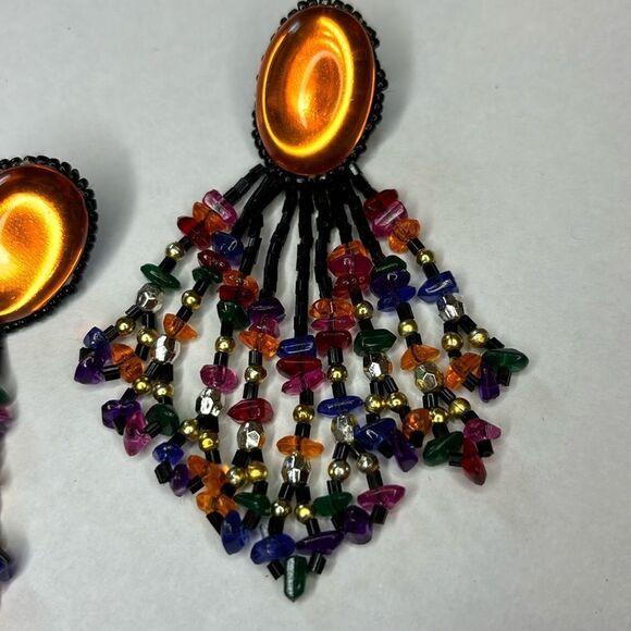 Orange acrylic and black multicolored seed bead statement dangle earrings - Picture 4 of 7